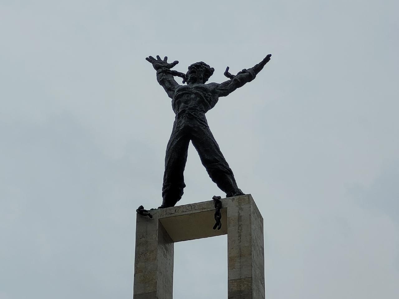 West Irian Liberation Monument - Breaking the chains